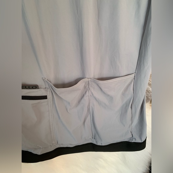 Pinarello asymmetric zip up bicycling shirt size XXL. - Picture 7 of 10